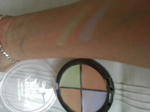 P2 Keep the Secret – bewitched concealer palette Swatch