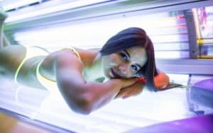 Kann man mit Selbstbräuner ins Solarium?